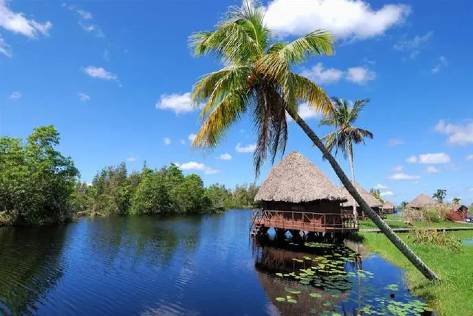 Horizontes Villa Guamá