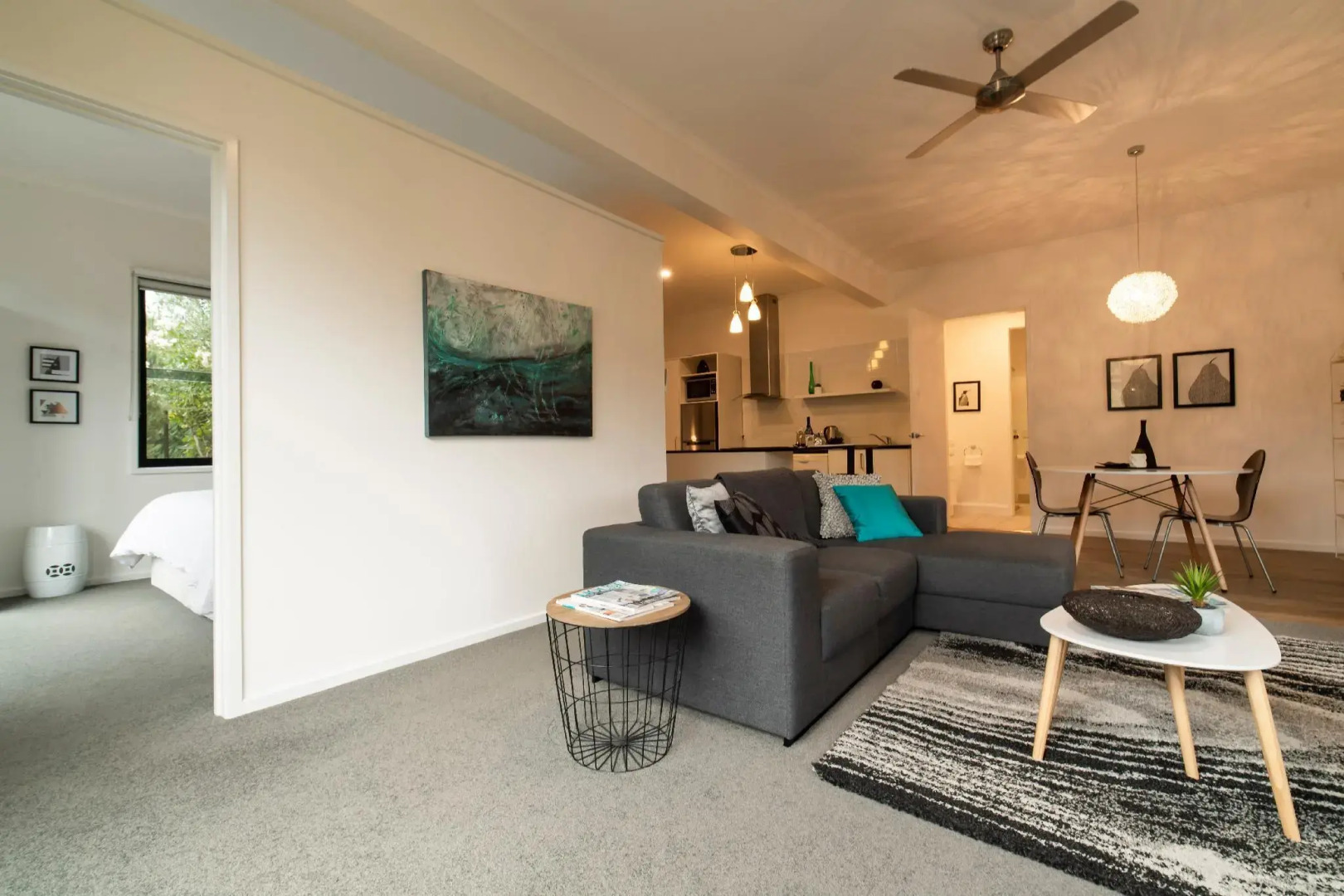 Cowes Luxury Beachfront Apartment - Phillip Island