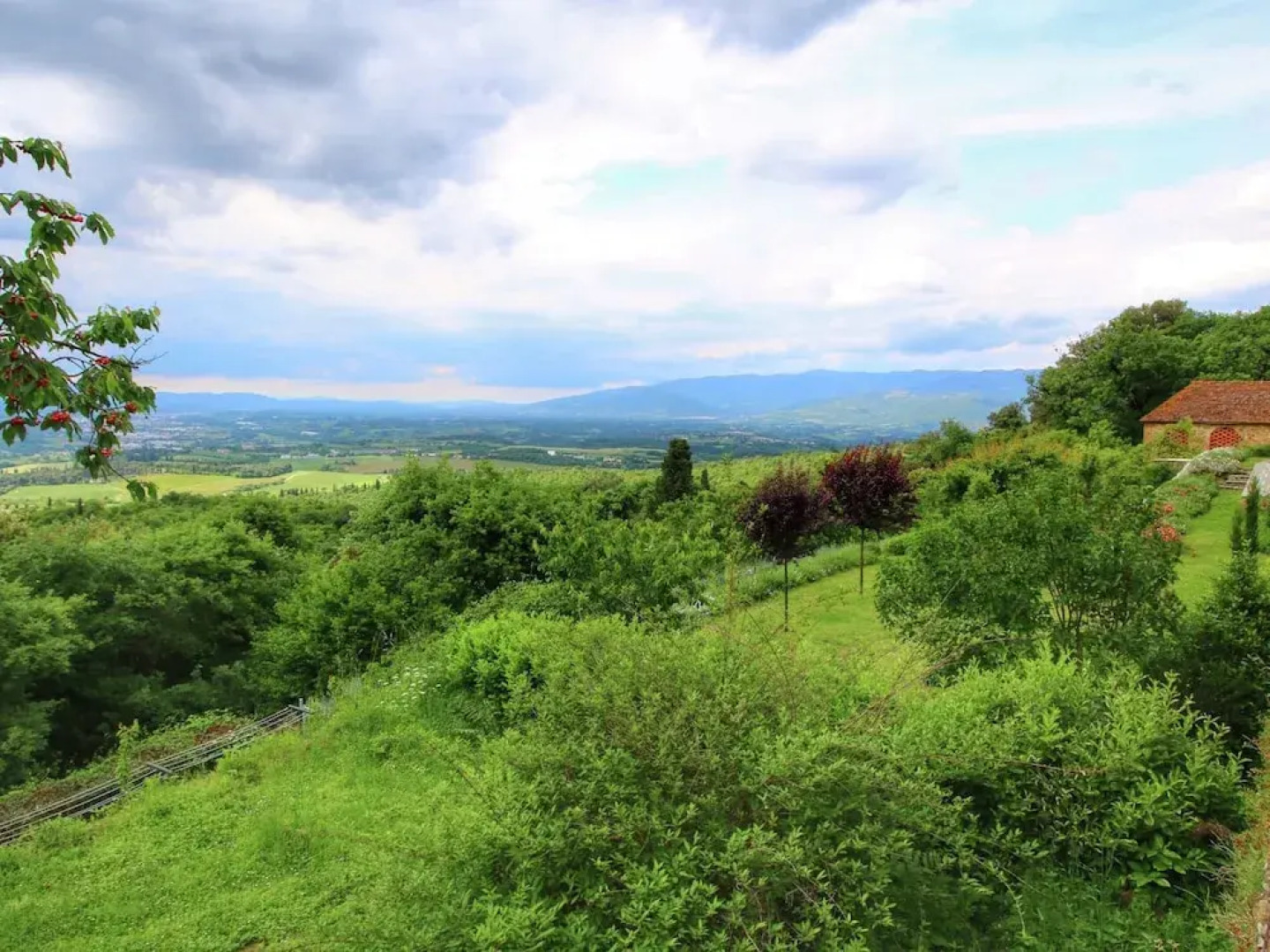 Apartment in Pergine Valdarno With Pool