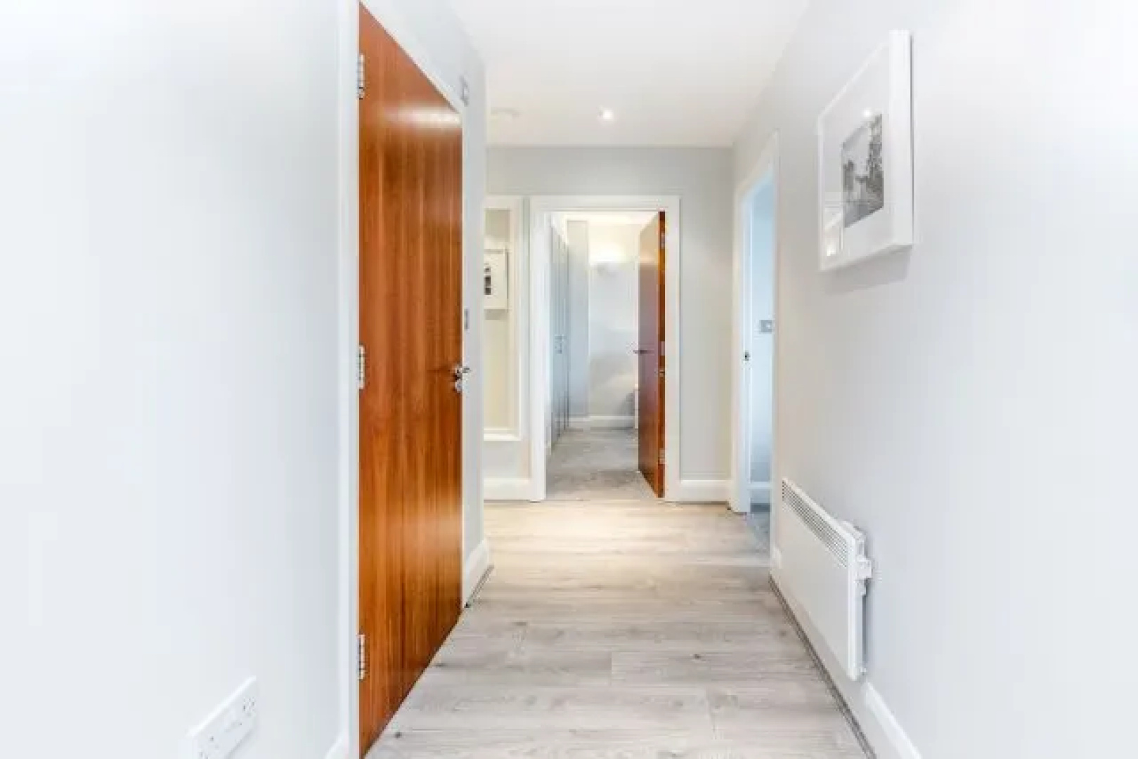 Roomspace Serviced Apartments -Thames Edge