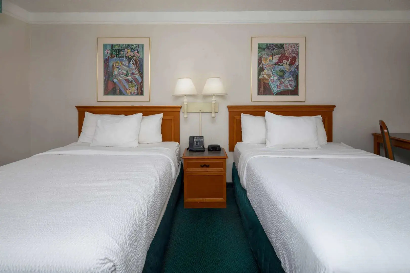 Super 8 by Wyndham Savannah