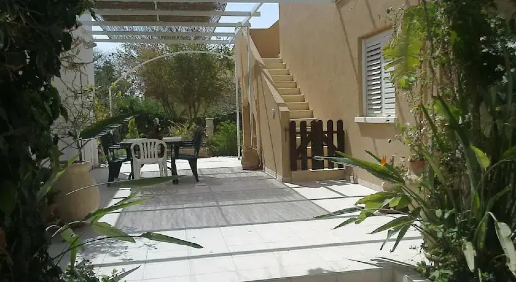 GavanRomi Desert Home