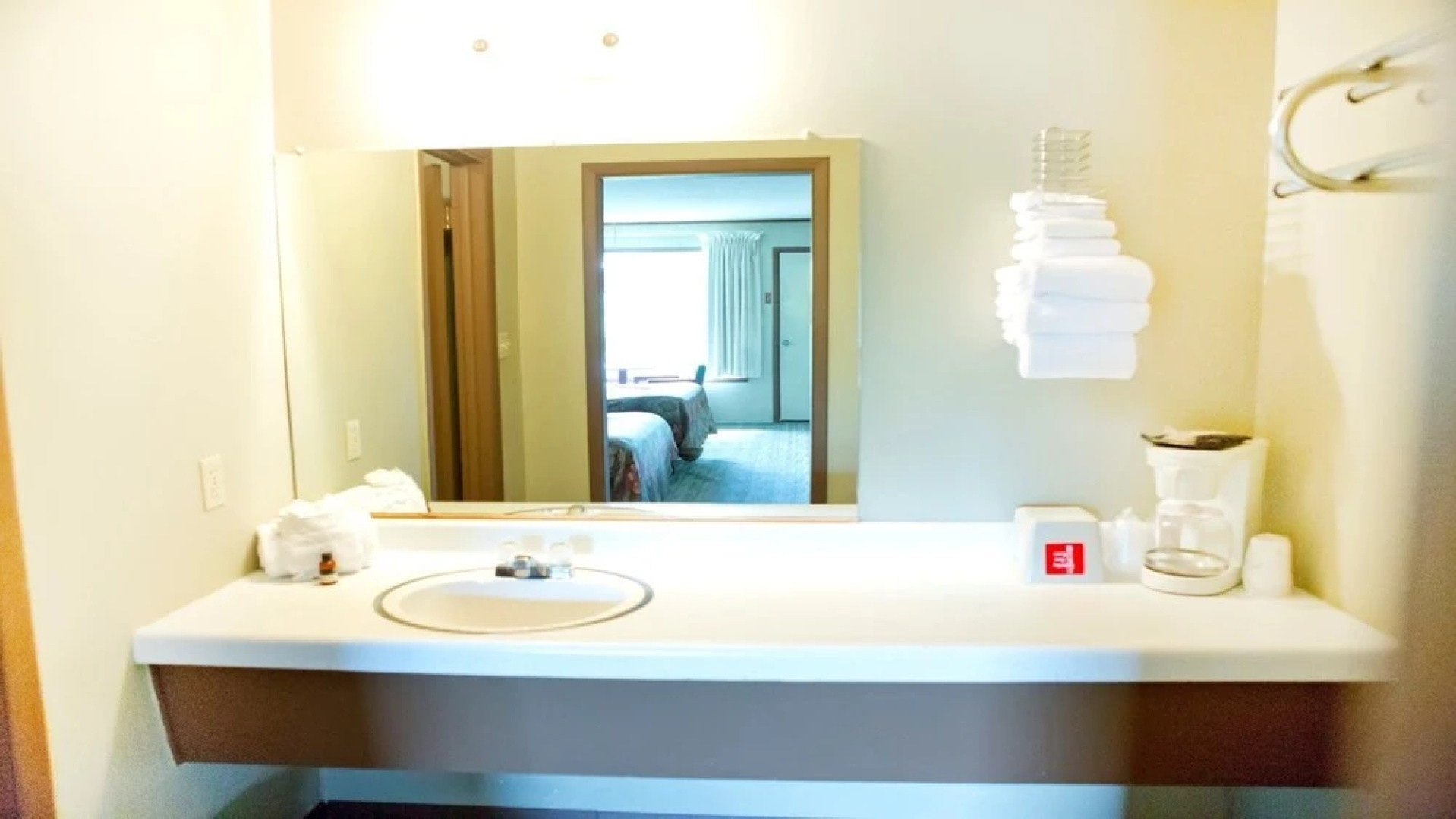 Table Rock Resorts at The Rocks Resort