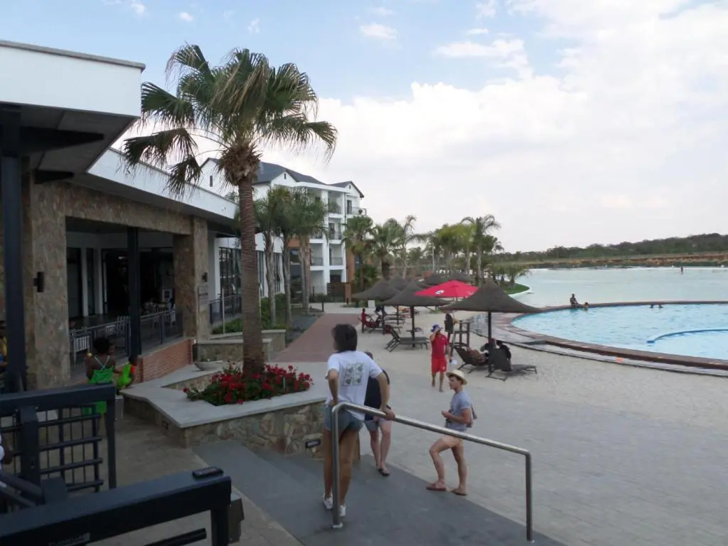 The Blyde Crystal Lagoon Cologne3