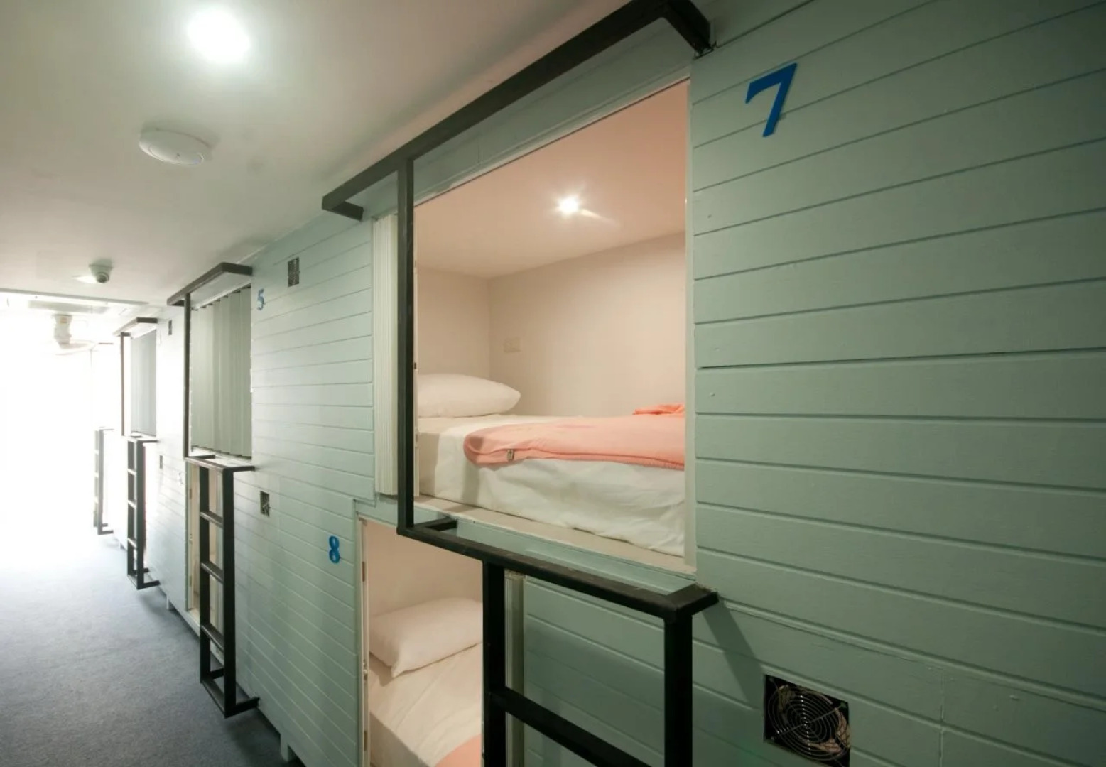 Hotel Capsule Suratthani