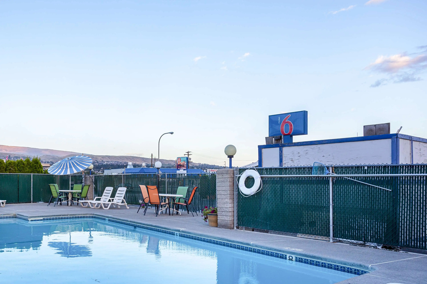 Motel 6 Wenatchee, WA