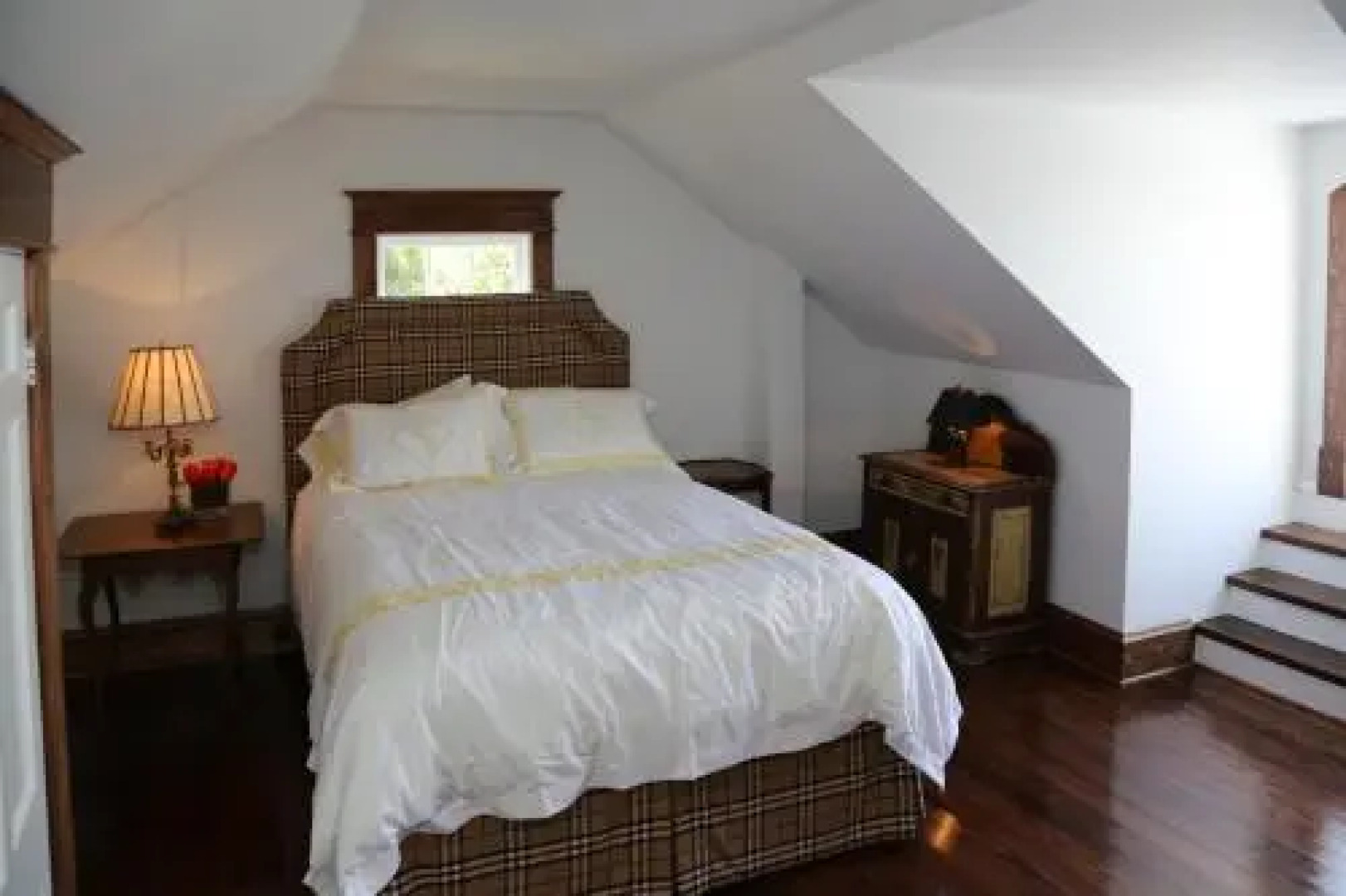 Cory Cottage at the Pansy Patch