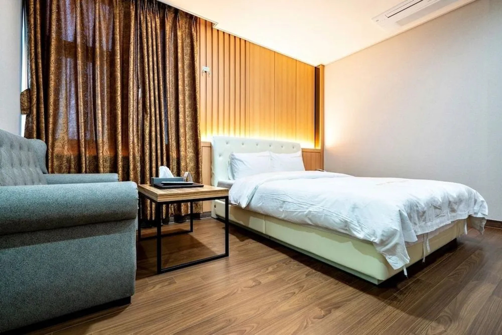 Siheung Seoul Tourist Hotel