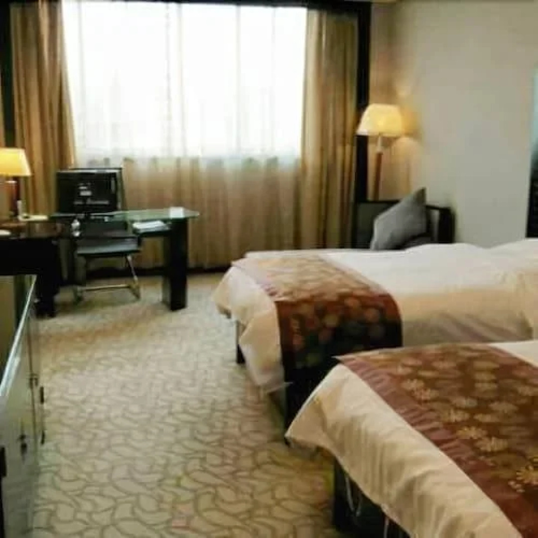 Wuyuan Qinghuawu International Hotel