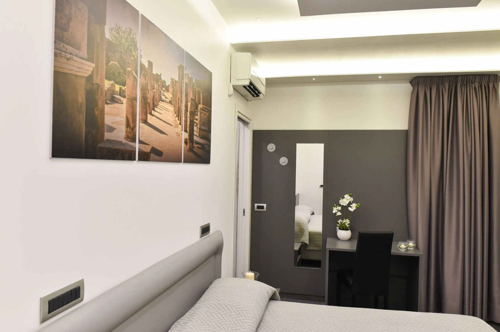 Pompei Inn Ruins Luxury Suites