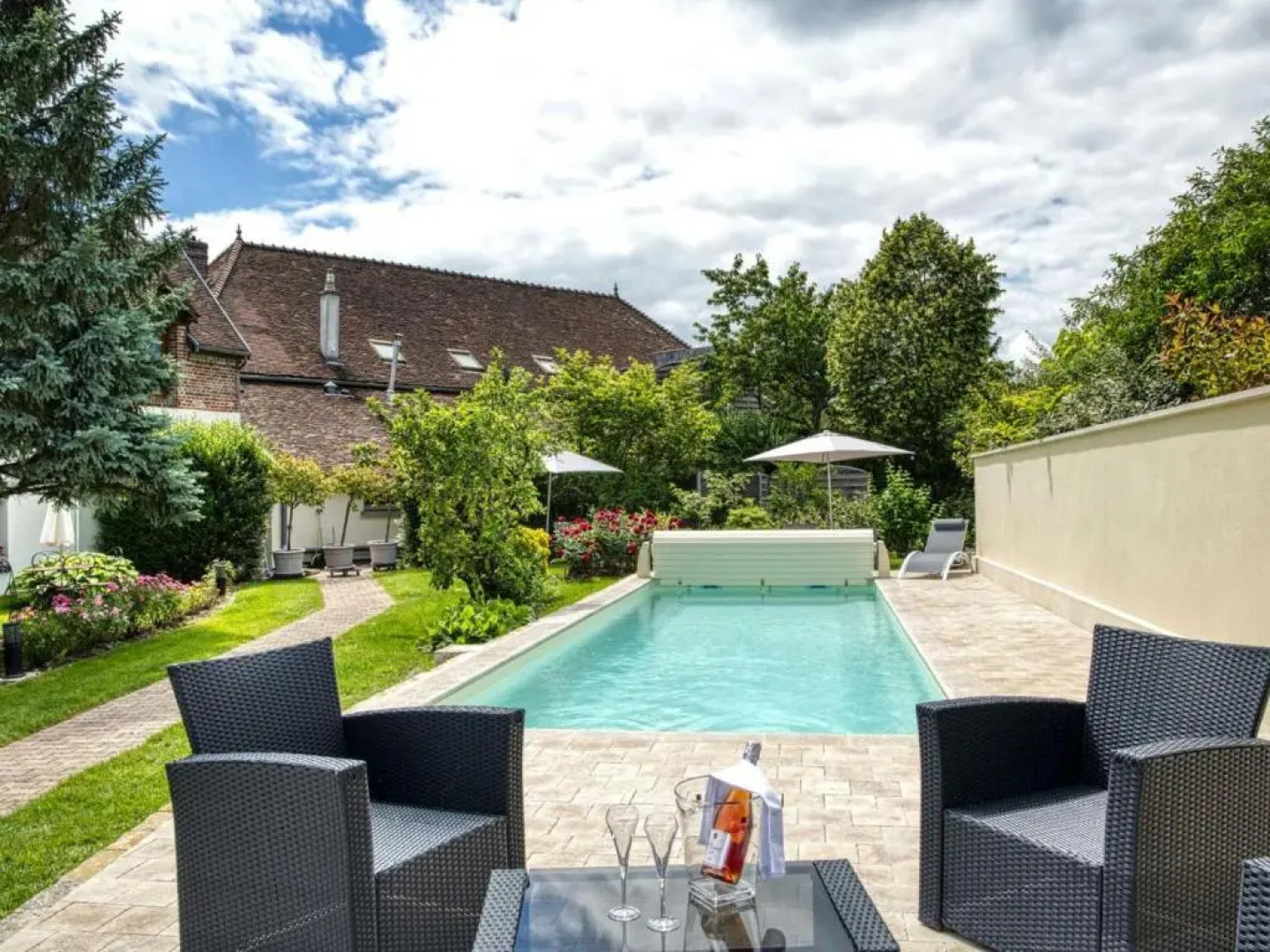 Gîte Mesnil-Saint-Père, 4 pièces, 6 personnes - FR-1-543-200