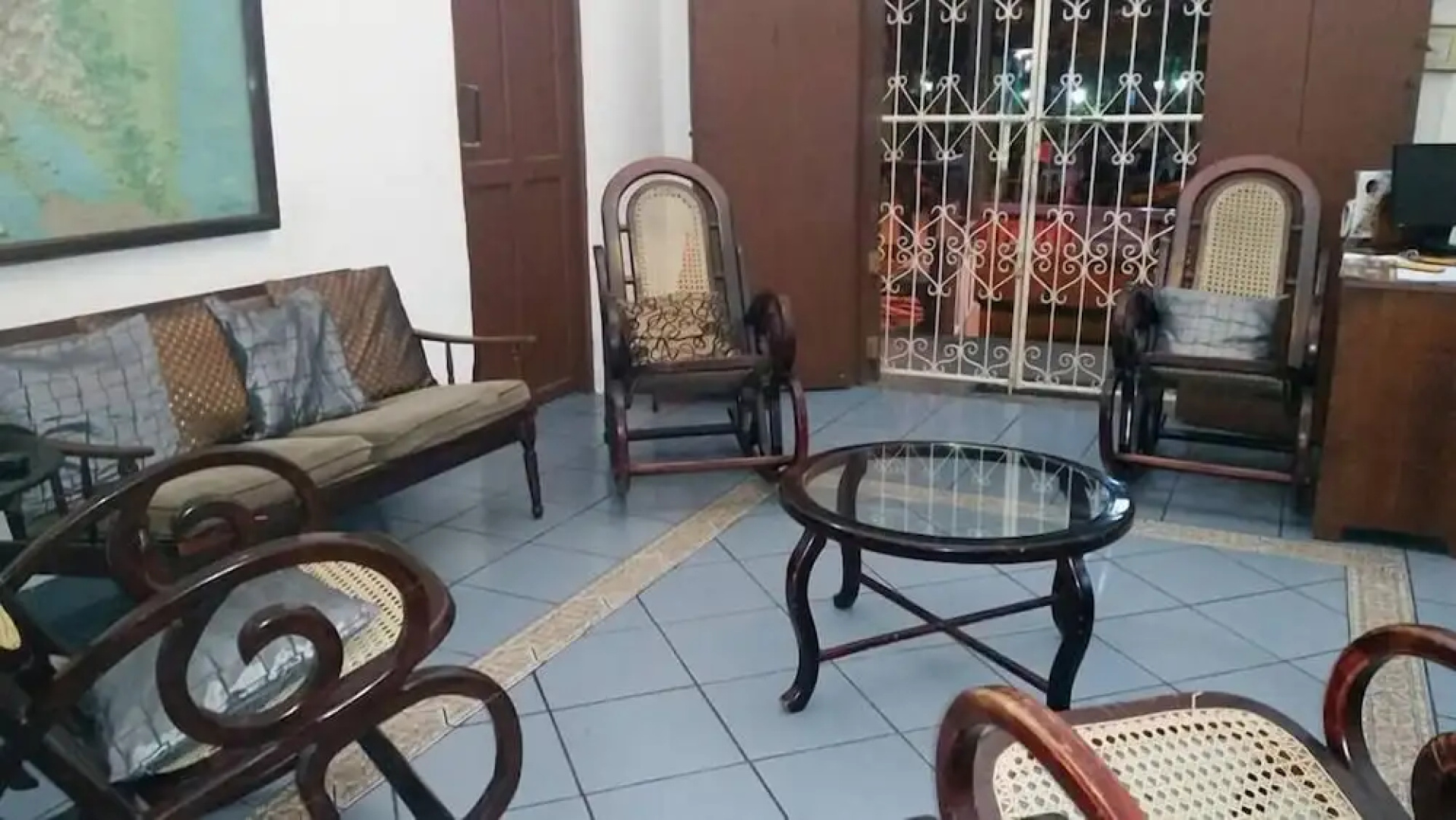 Hotel Sobalvarro