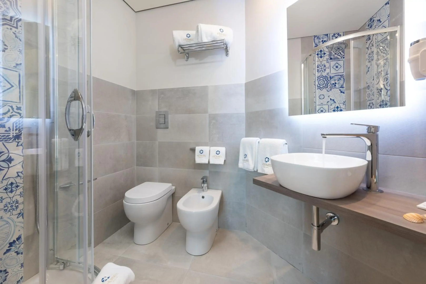 Hermes Hotel