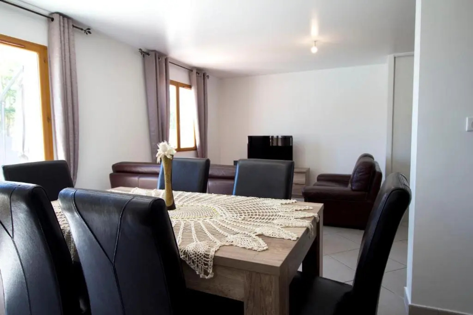 Jolie Maison avec piscine à 10min d’Aix enProvence