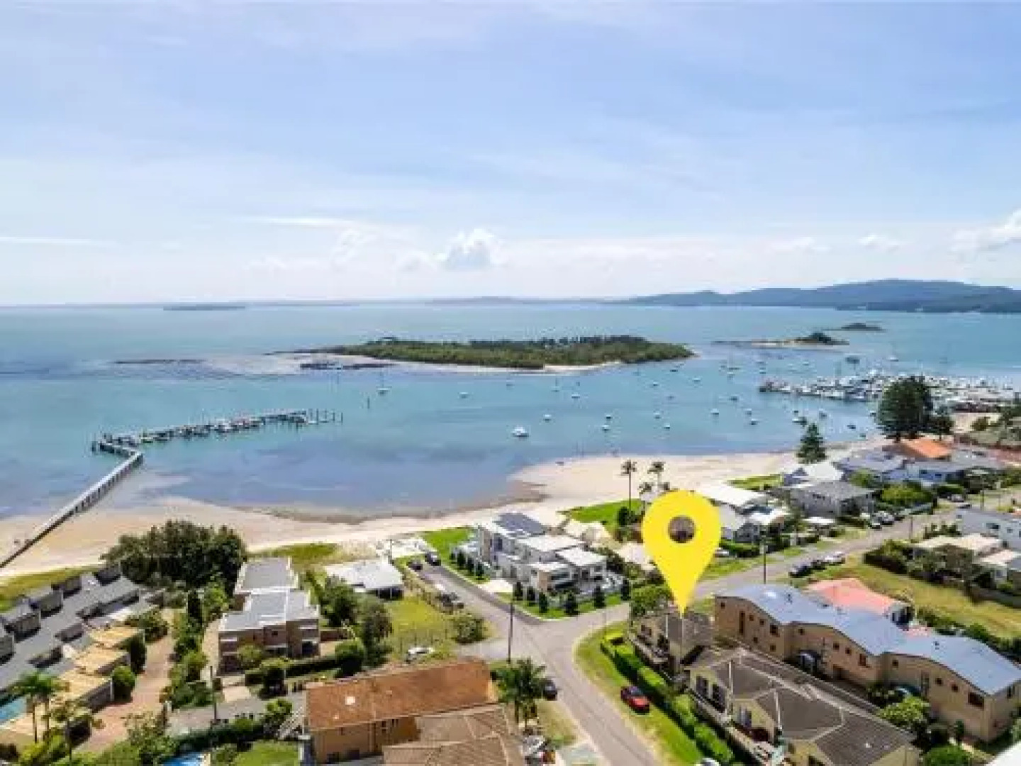 Sunset Place' 1/29 Sunset Boulevard- Gorgeous Townhouse So Close To The Water