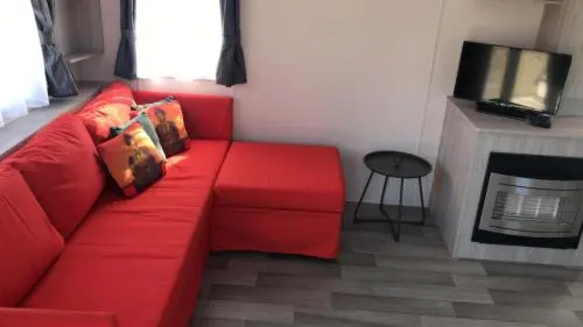 Caravan in IJmuiden op camping Duindoorn