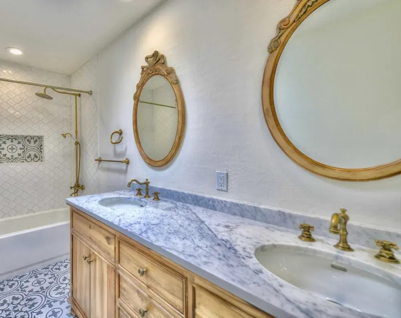 WOWFIFTY - Luxury Communal Wellness Resort Getaways for Adults 50 Plus