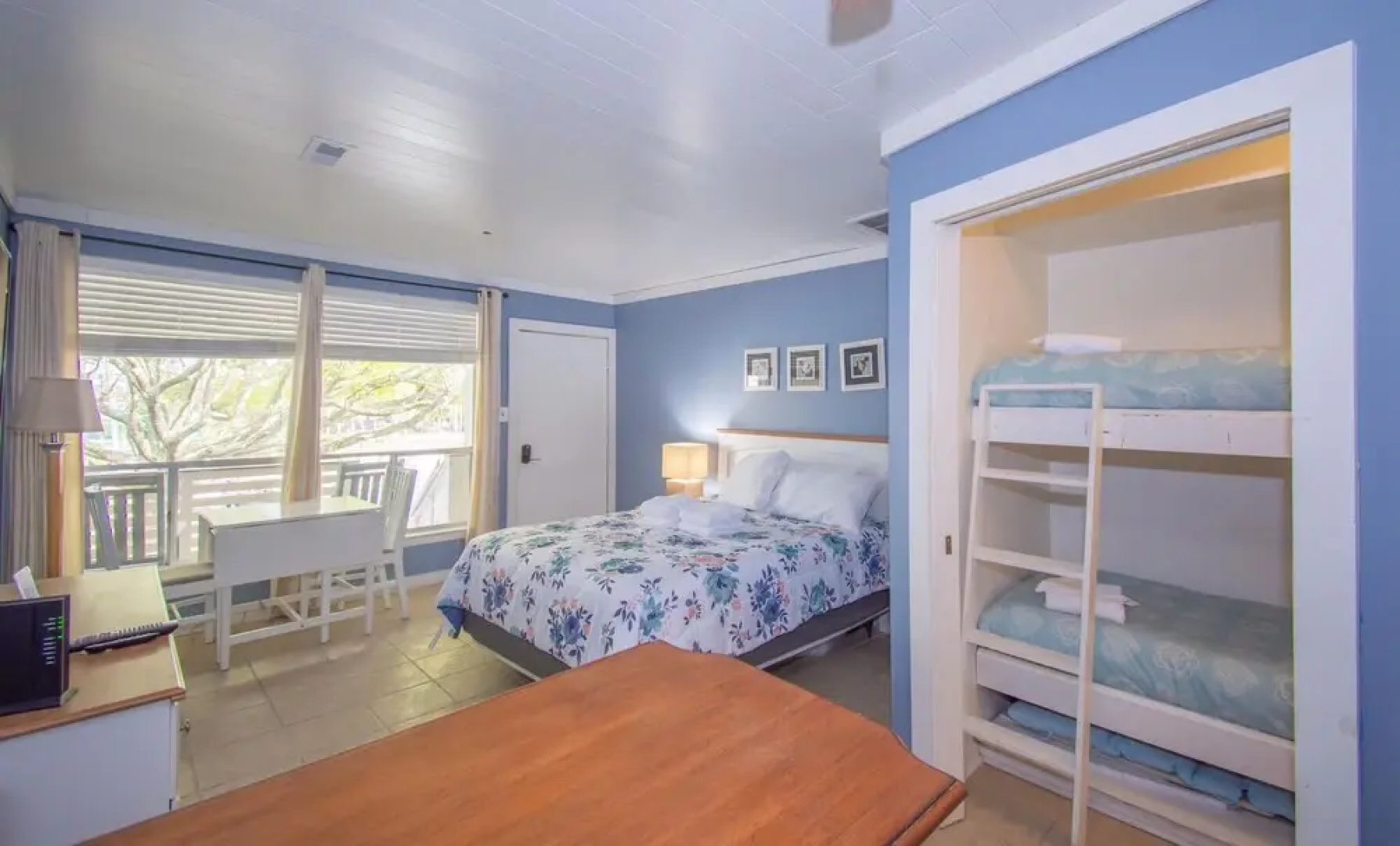 529 Sunsuite