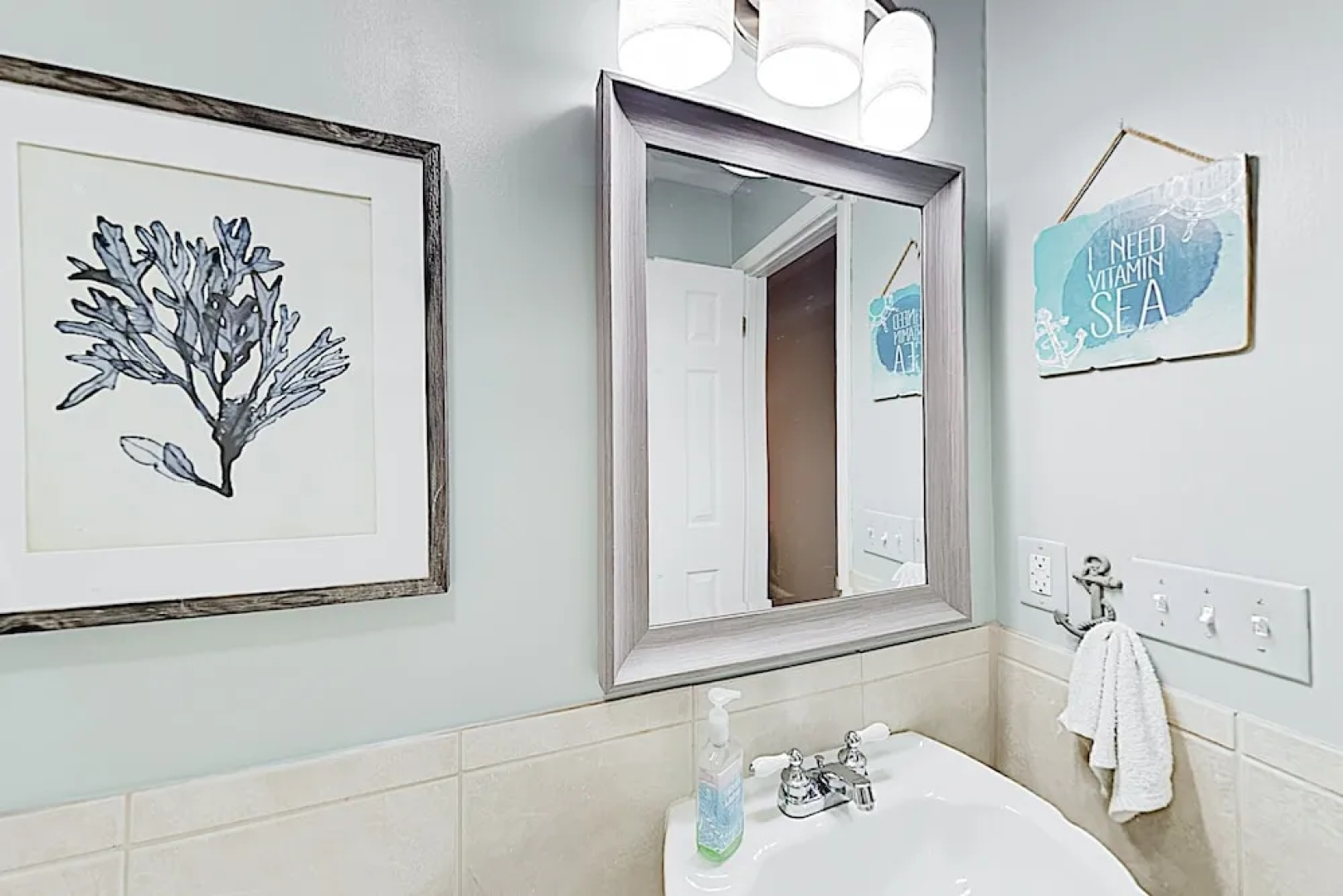New Listing! Jinks Creek Beach W/ Pool 2 Bedroom Condo