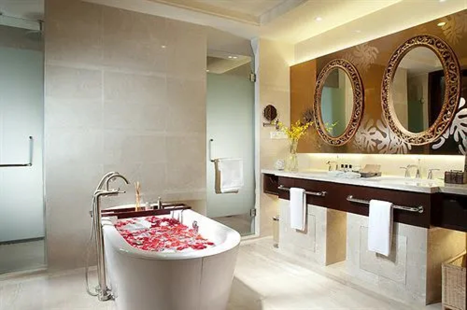 Regal Poly Guiyang Hotel