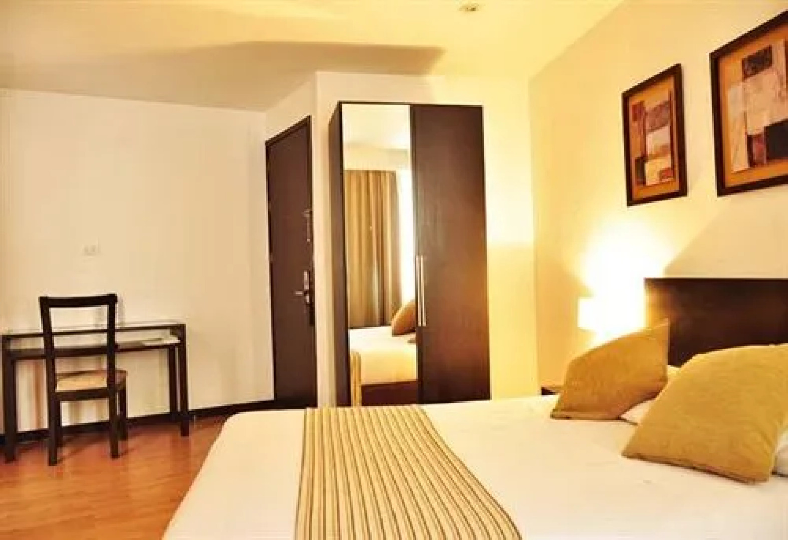 Hotel Innova Centro Internacional