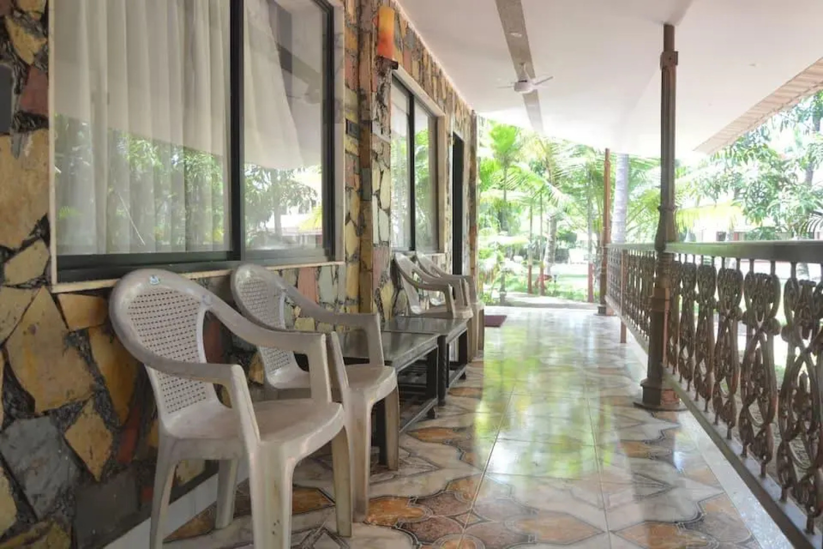 Shiv Shanti Holiday Inn