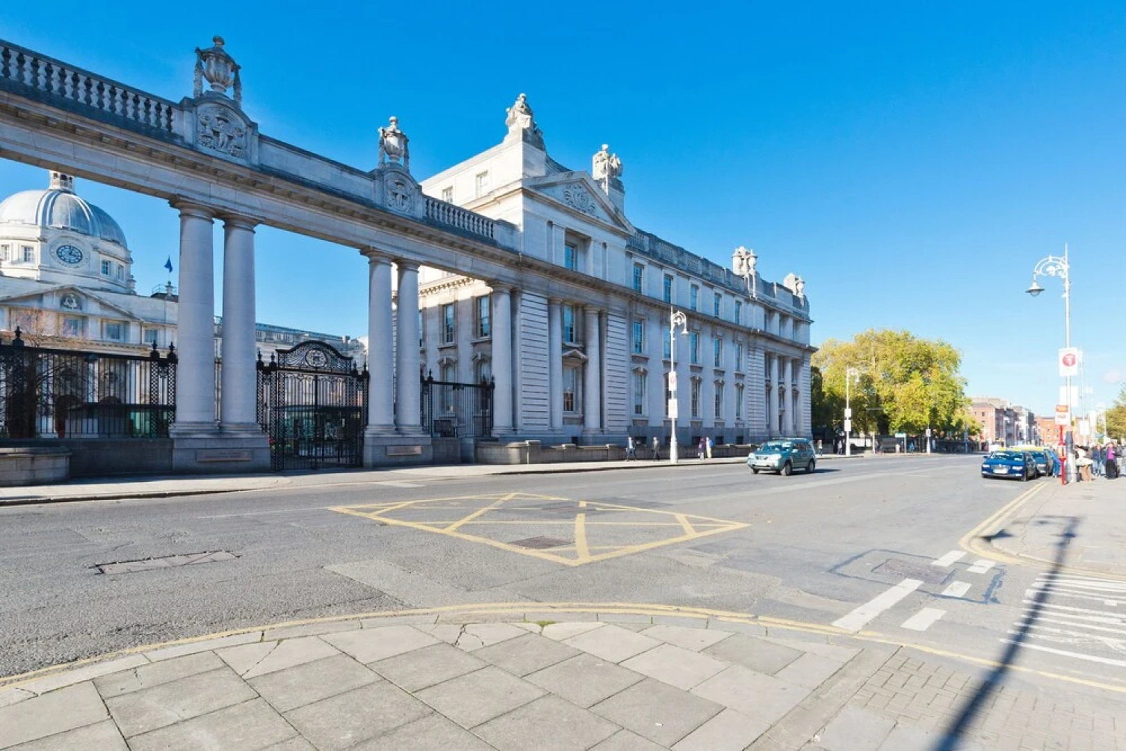 The Oscar Wilde Suite by 5STARSTAY