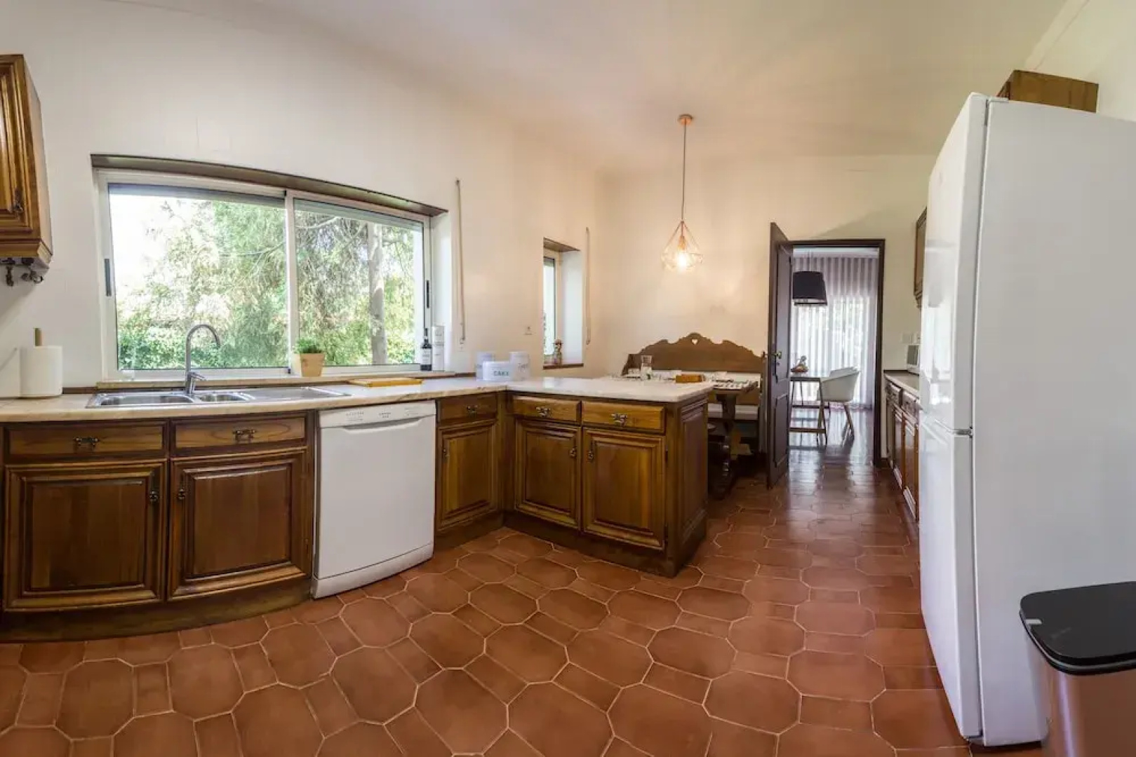 Quinta de Infias villa with pool close to city center