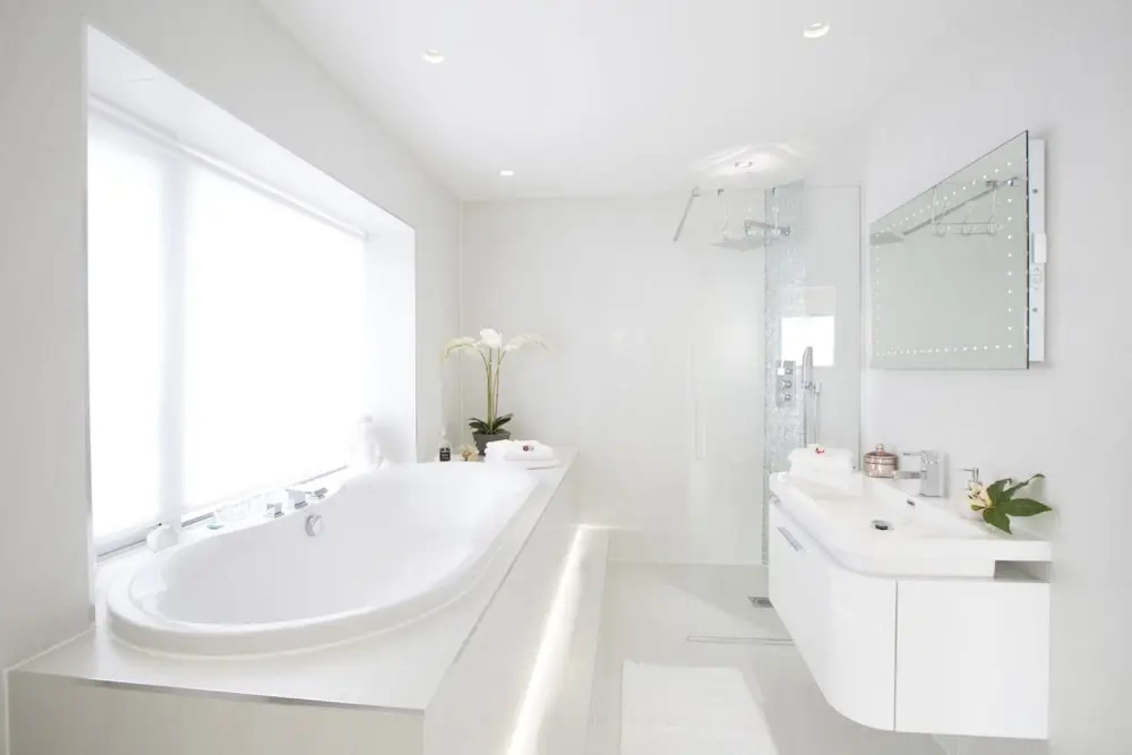 Seascape by Platinum Retreats
