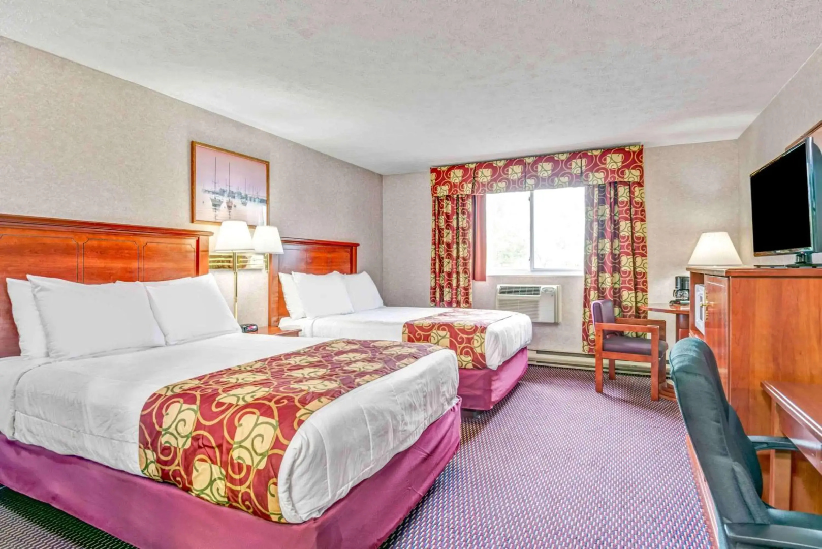 Spark by Hilton Portland Airport Maine Mall