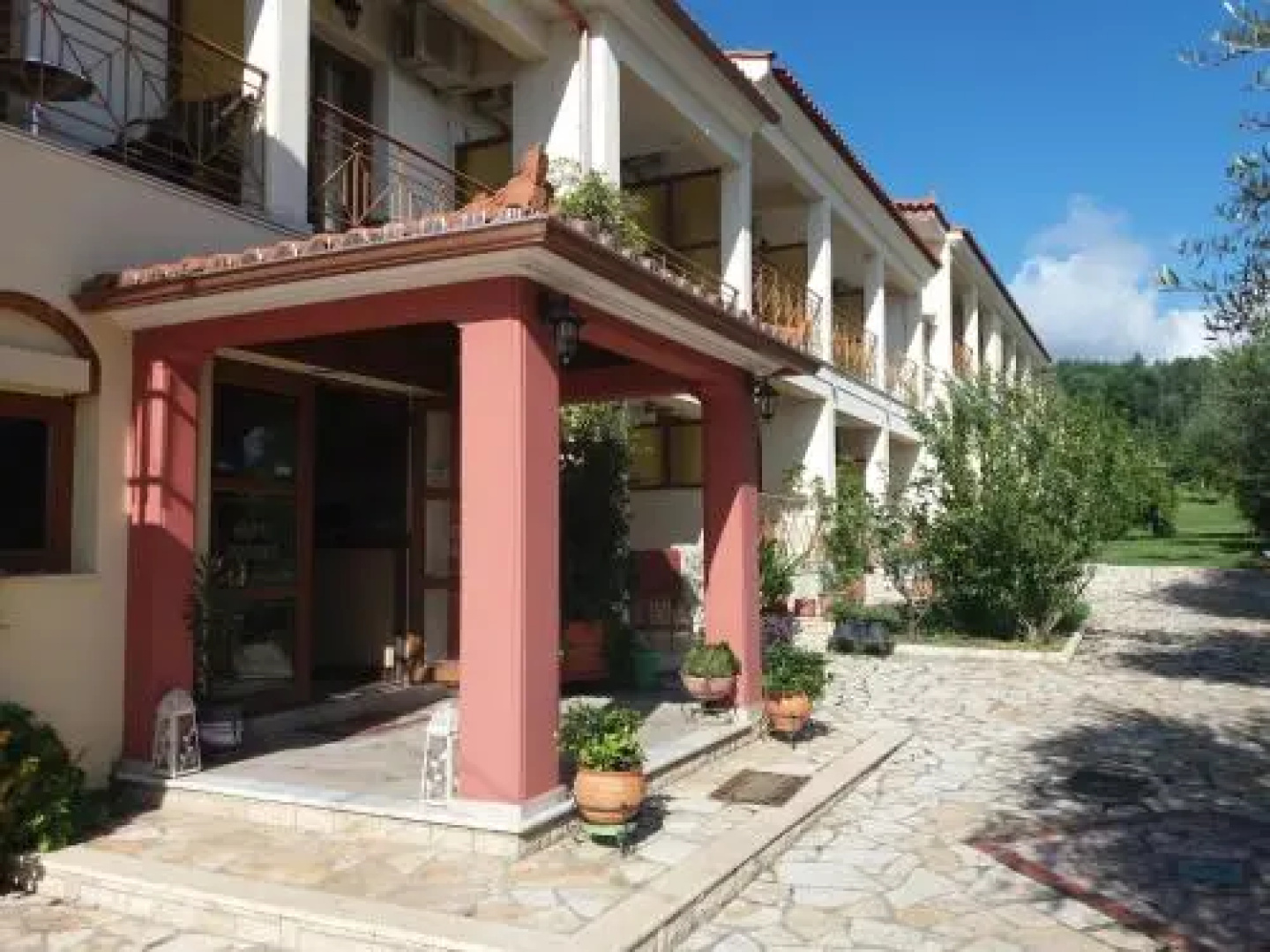 Zorbas Hotel