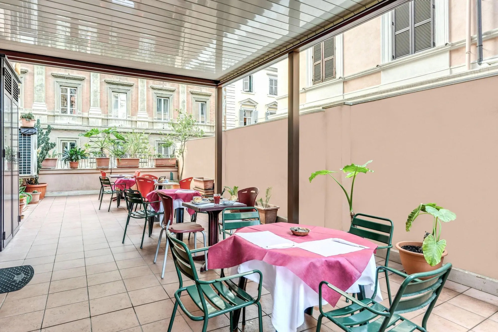 Hotel Milo