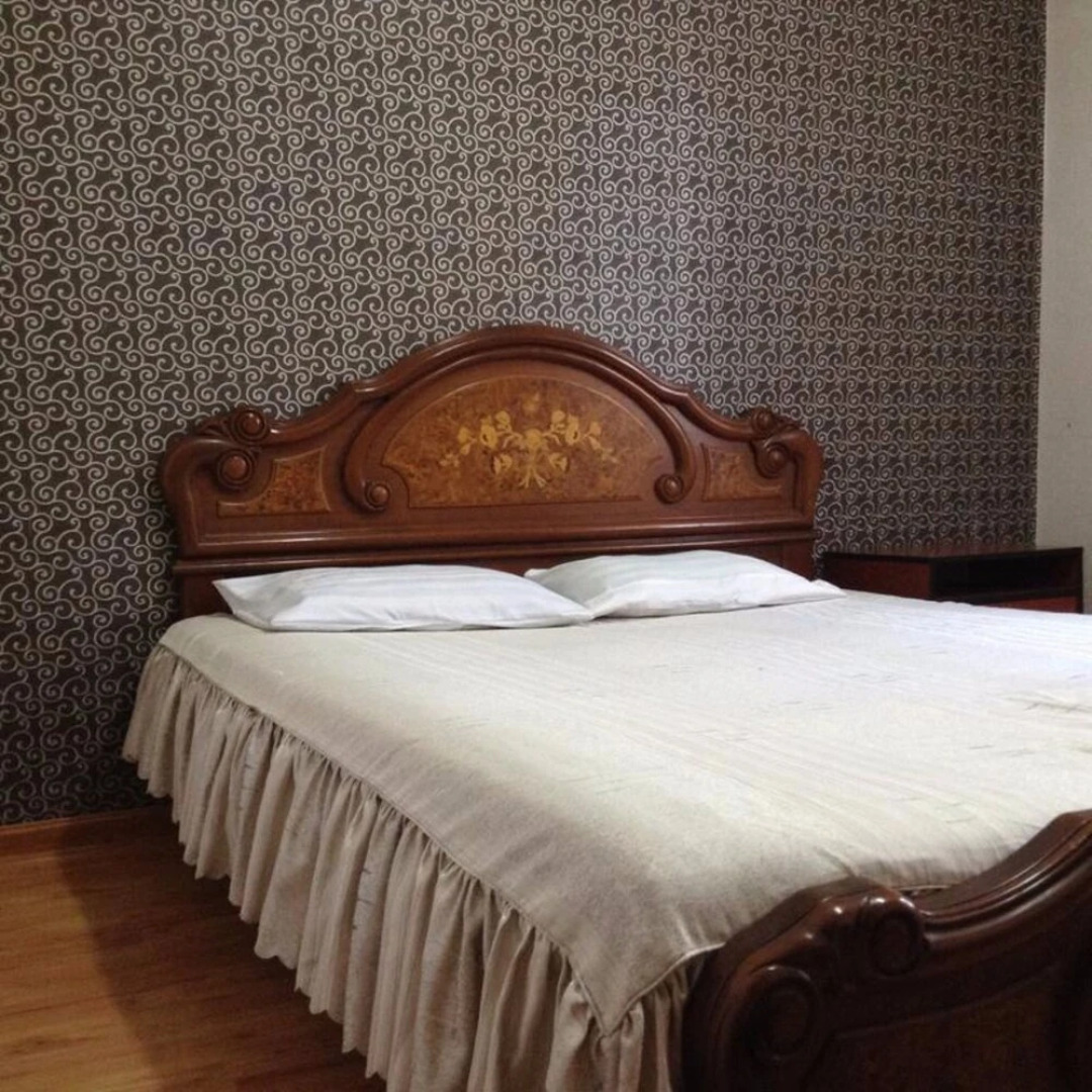 Blue Marmot Hostel&Tours