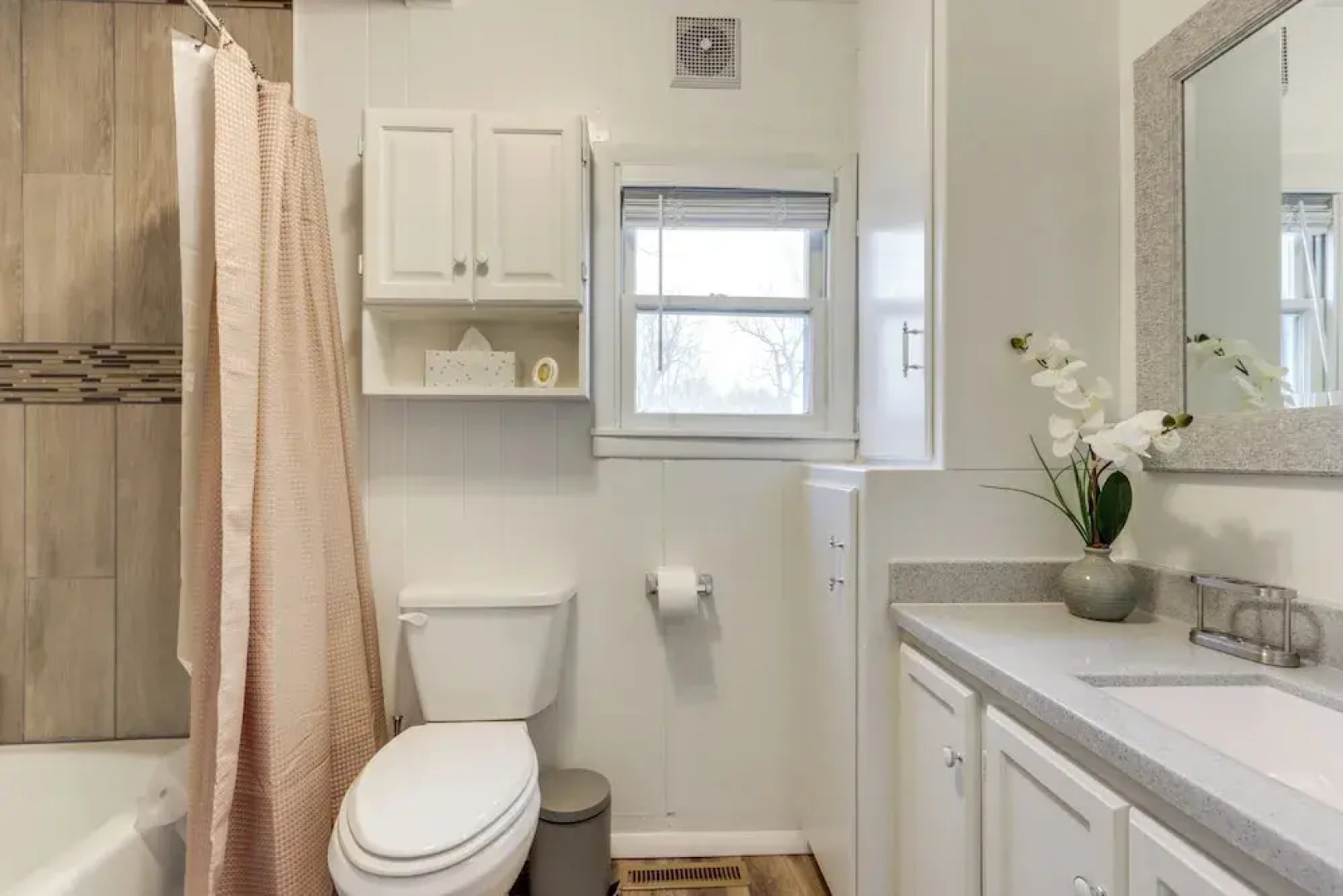 Walkable & Updated Nevada Home: Family Friendly!