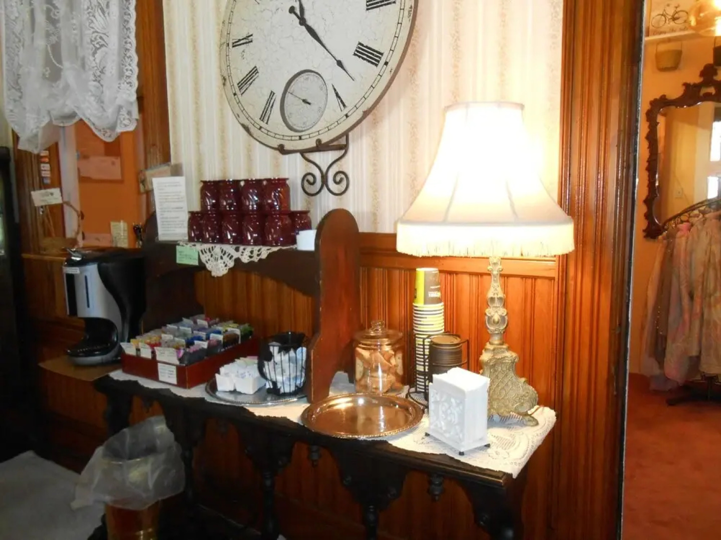 Rockwell Falls Inn and Wine Bar