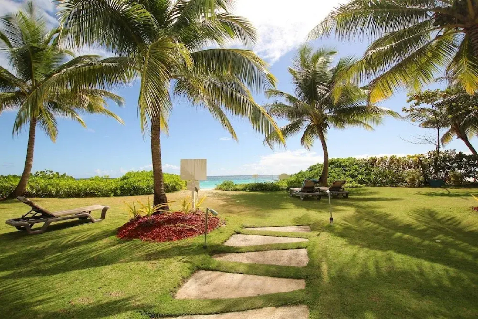 Stunning Beachfront 2-Bed Condo with Pool - Ocean One 204 by BSL Rentals