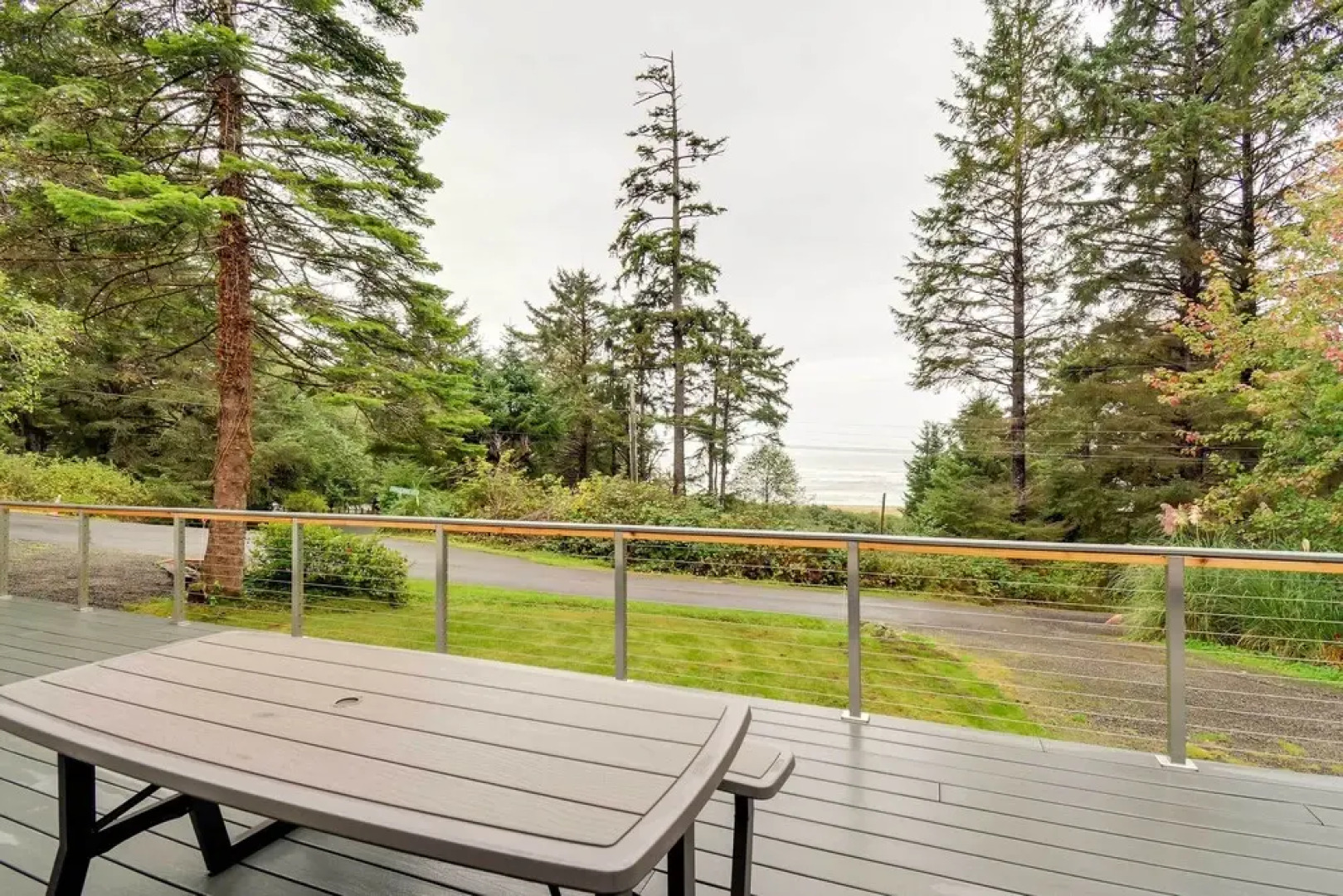 Serene Copalis Beach Getaway: Walk to Beach!