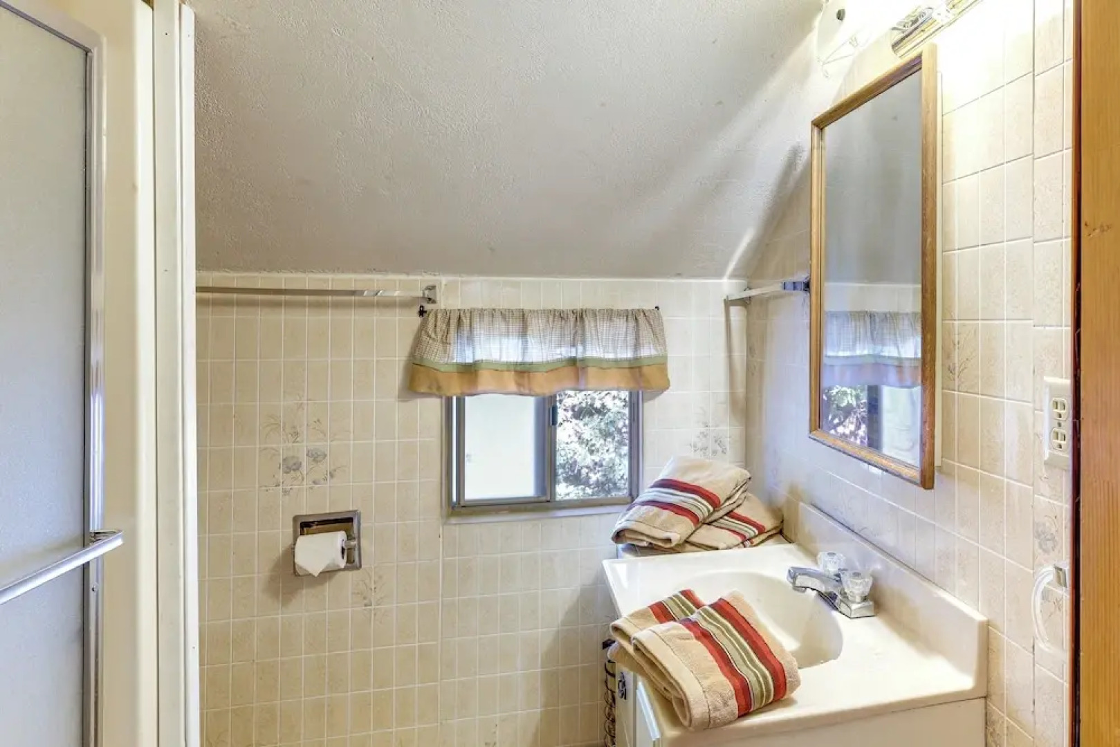 Green Valley Lake Cabin Near Lake: Boat + Ski!