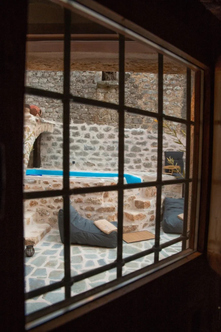 Dandy Villas Tower-Built in 17th century