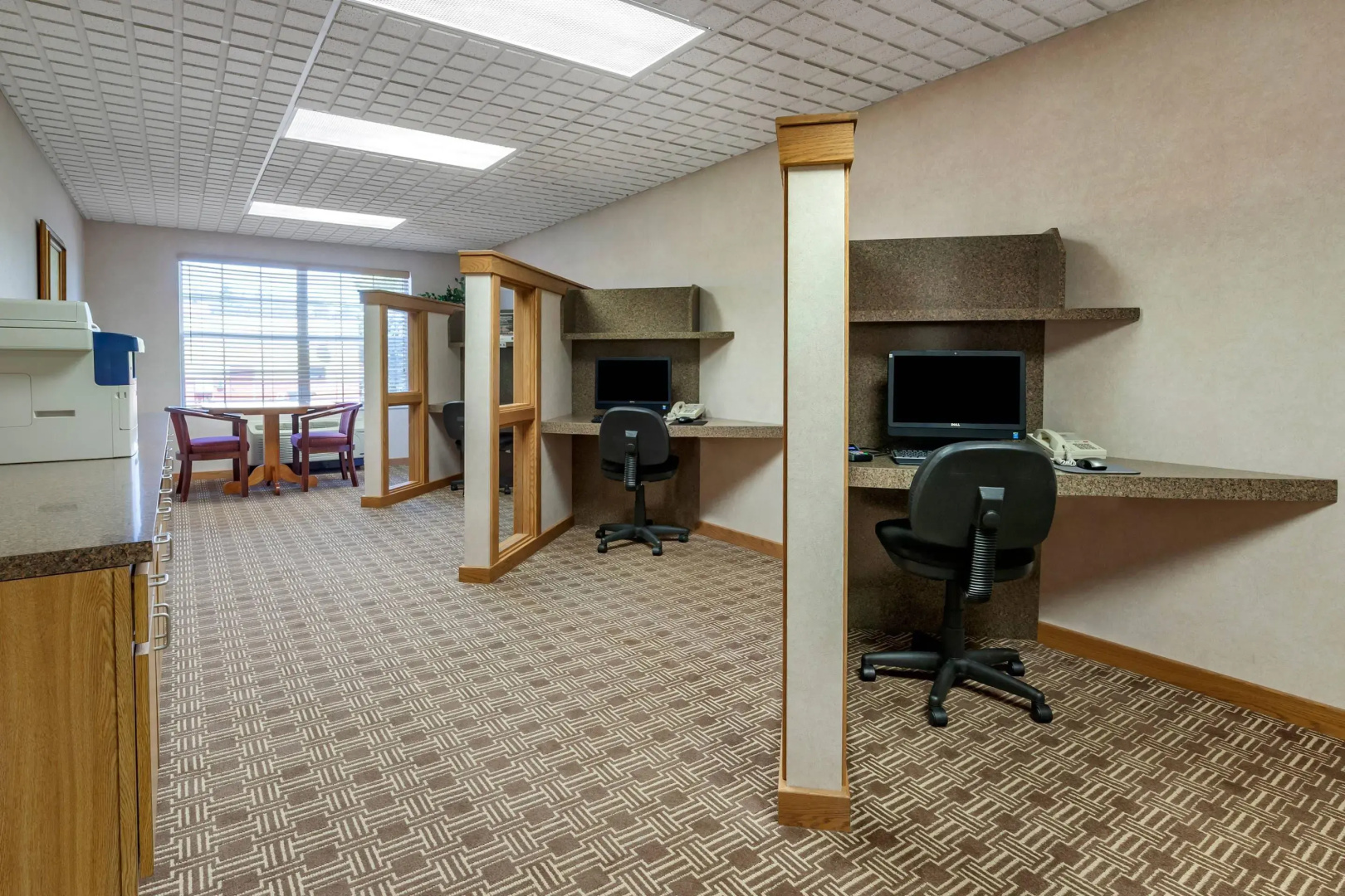 Comfort Suites