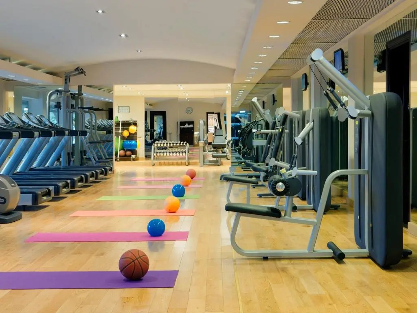 Hyatt Regency Galleria Residence Dubai