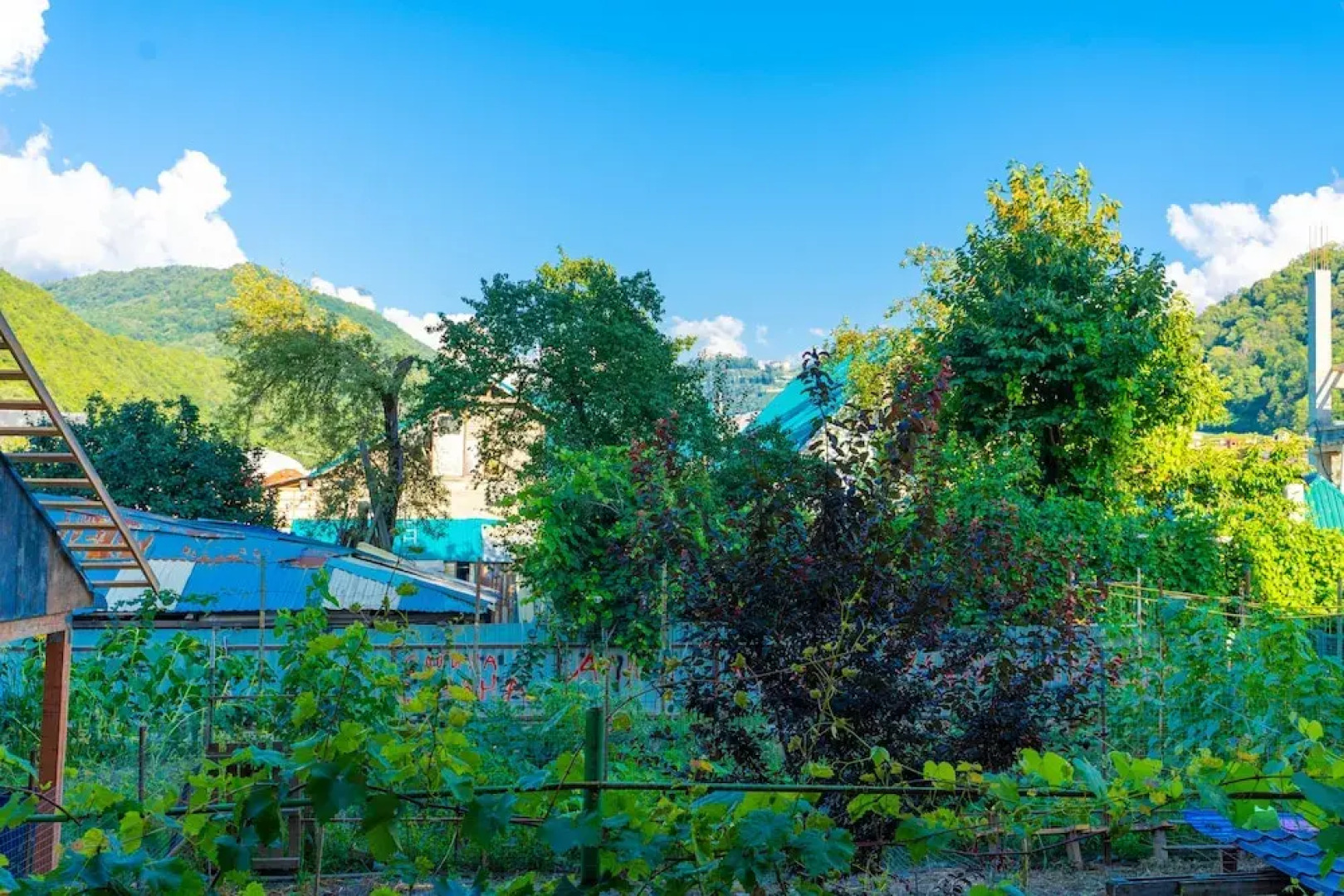 More Apartments na Avtomobilnom 58A - 2