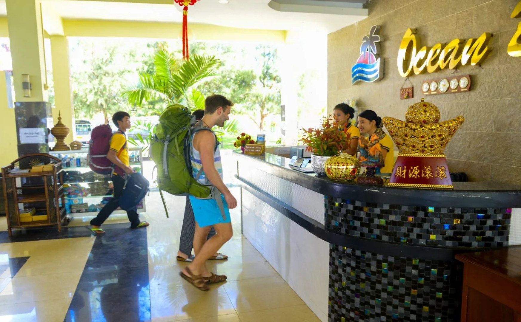 Ocean Blue Ngwe Saung Beach Hotel