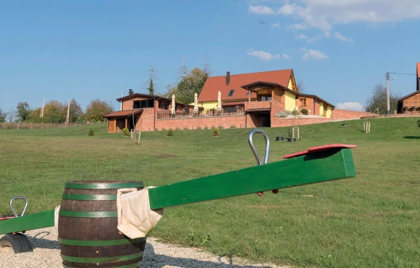 Stunning Home in Repusnica With 5 Bedrooms, Wifi and Outdoor Swimming Pool