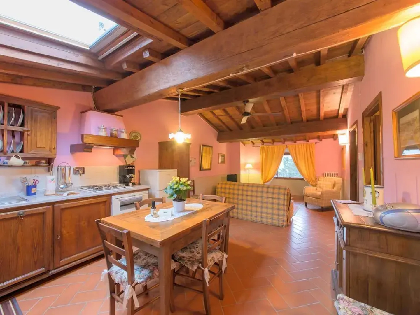 Cosy Holiday Home in Figline Valdarno With Garden