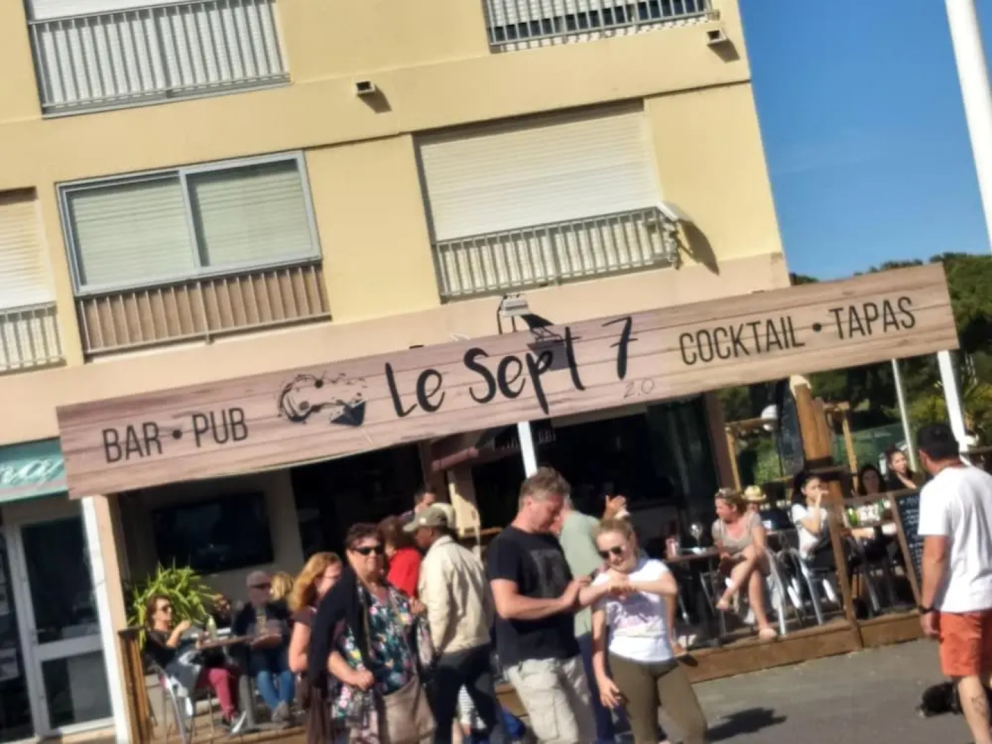 Studio in Gruissan, With Wonderful City View and Pool Access - 300 m F