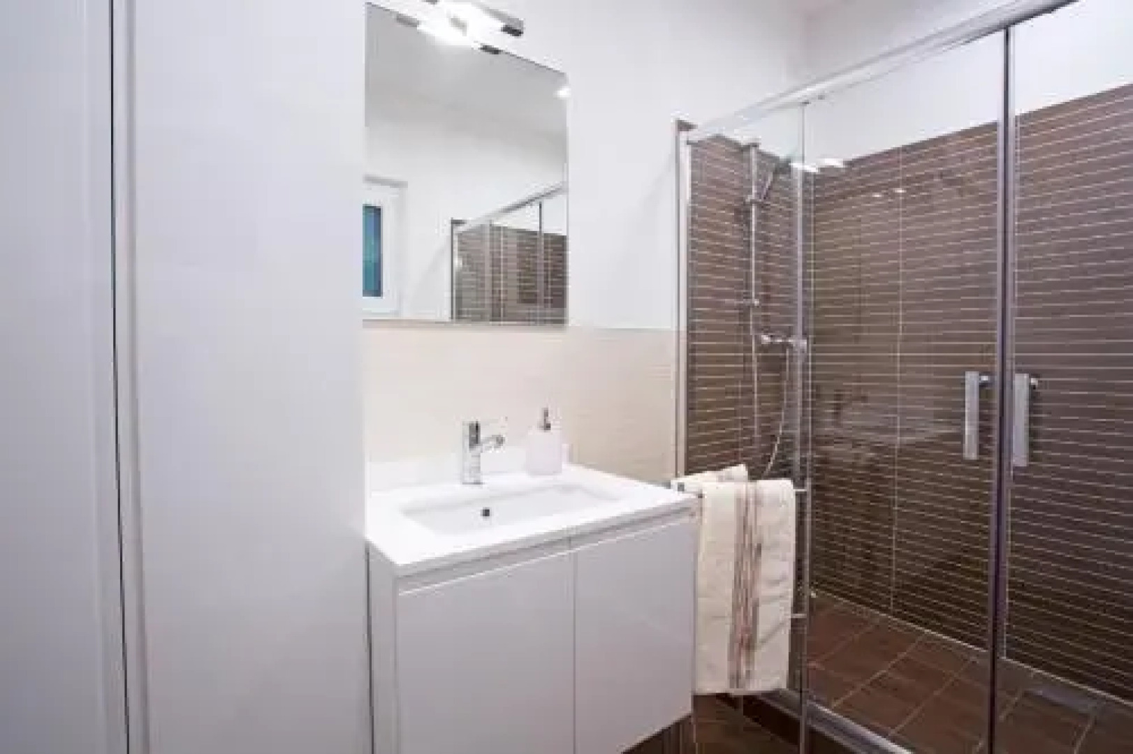 Argegno Pool apartment