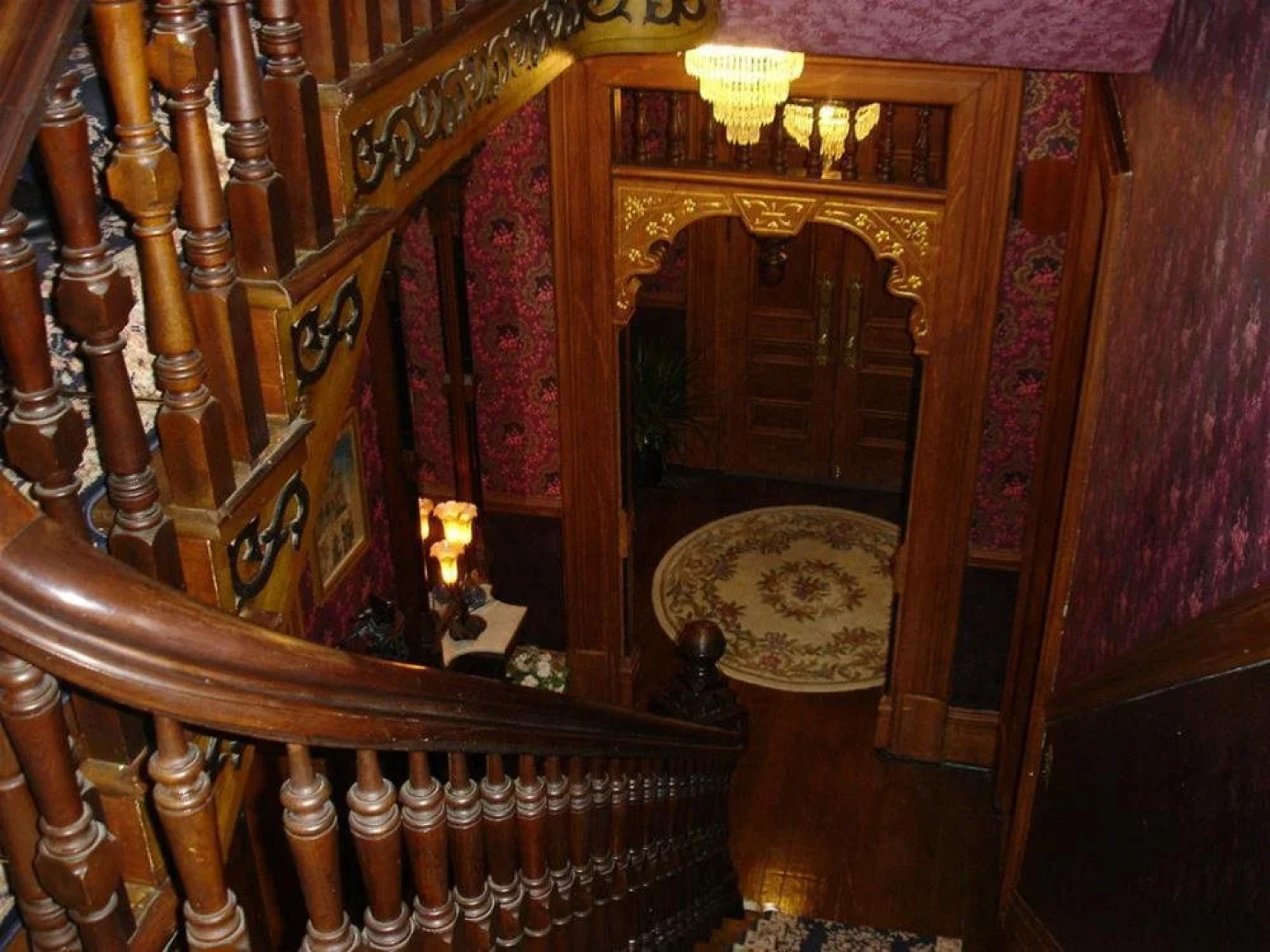 Montgomery Mansion Bed and Breakfast