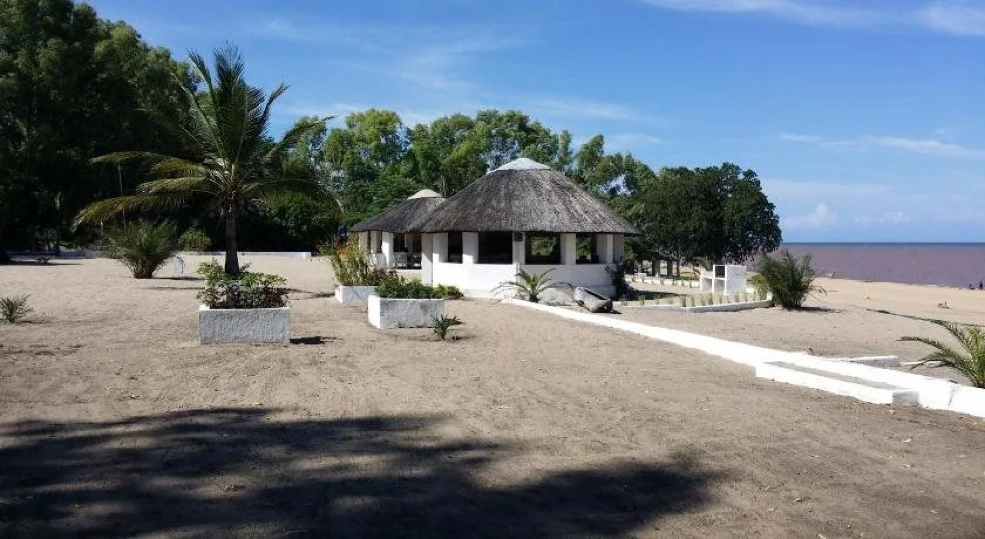 Fish Eagle Bay Lodge