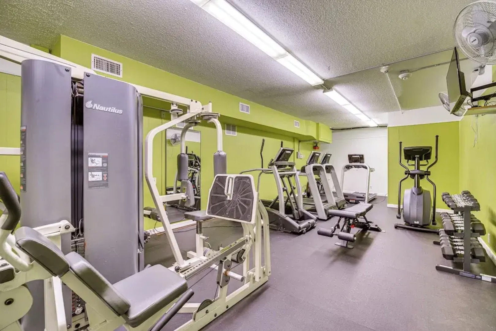 Waterfront Nettles Island Beach House: Pool Access